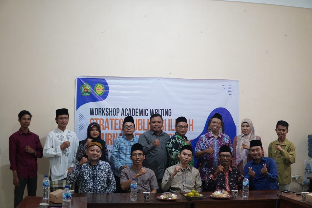 Peningkatan Mutu Dosen: Workshop Academic Writing di STAI Al Kamal