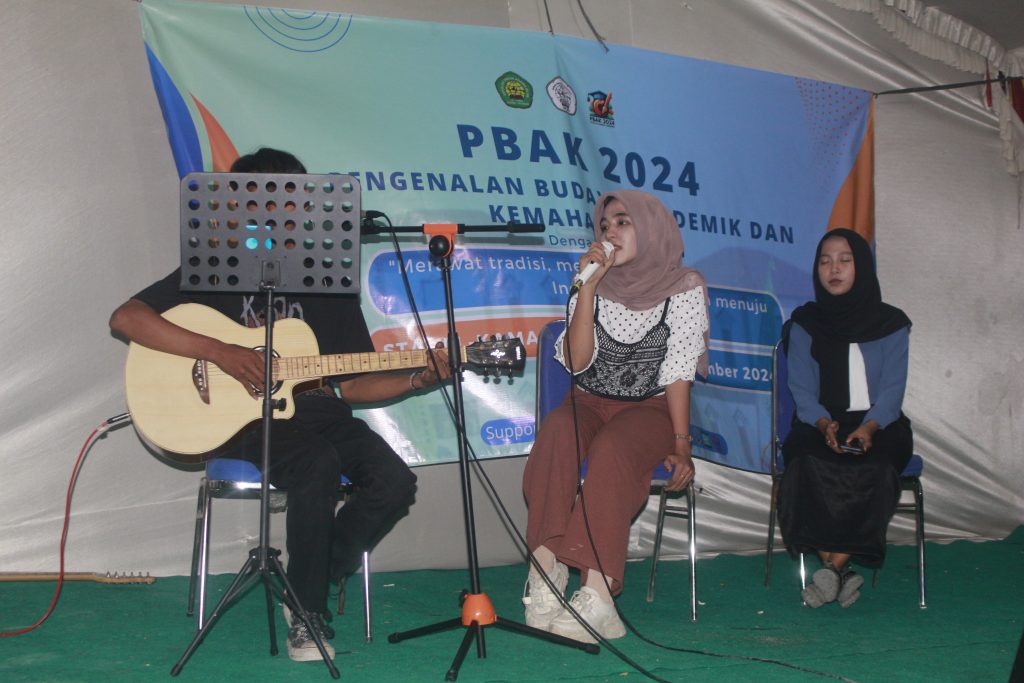 Malam Puncak Inagurasi PBAK STAI Al-Kamal Sarang 2024: Menjalin Keakraban dan Kreativitas